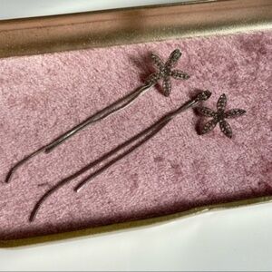 Stud Silver threader needle diamond petal flower AA26